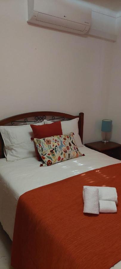 Oura Strip Appartement *